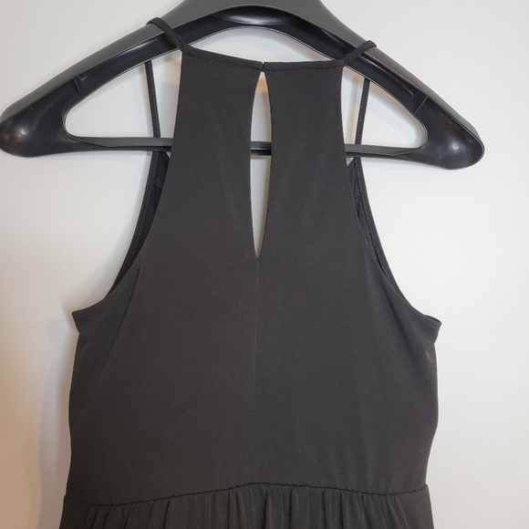 BCBGeneration Sleeveless Drape Pocket Midi Dress - Picture 12 of 12